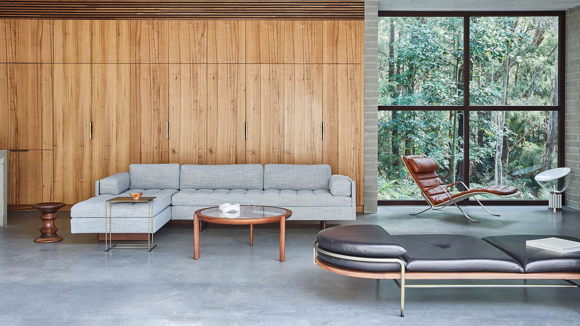 Asymmetric Sofa, Lifestyle