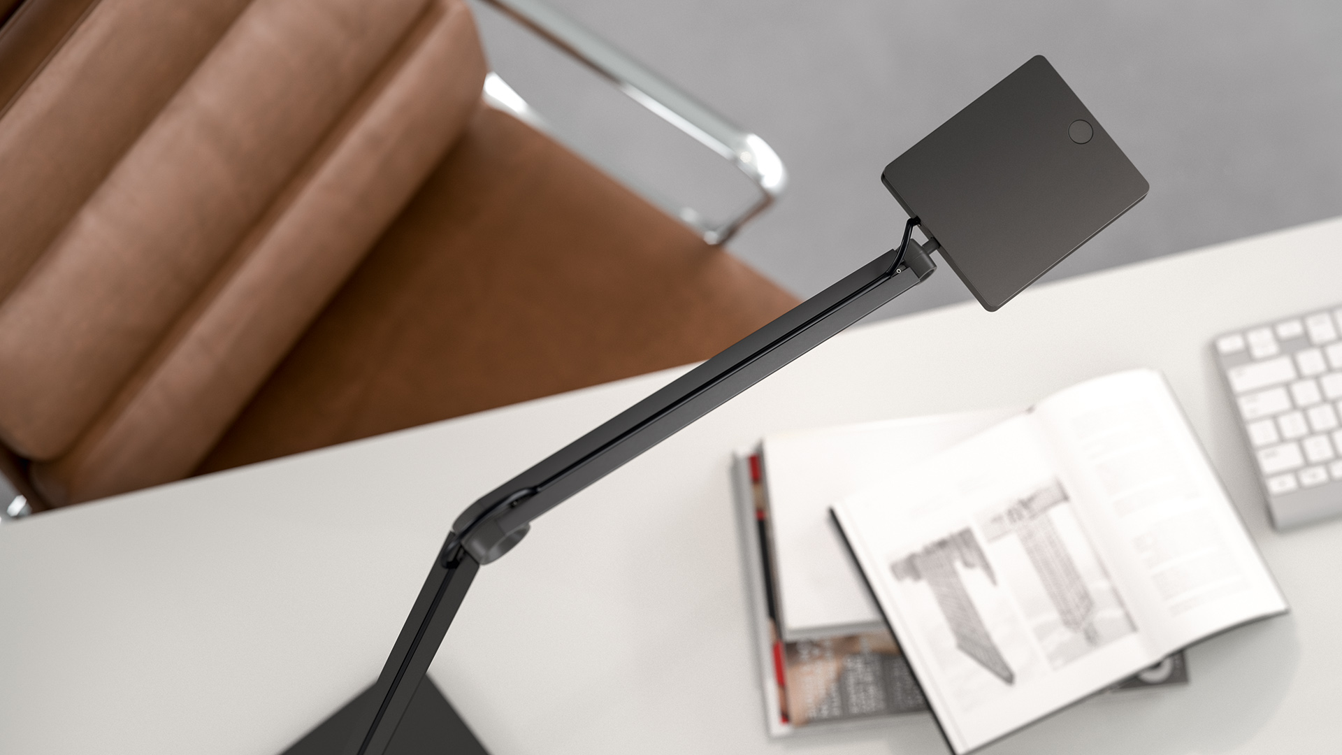 Para.mi Desk Lamp, Lifestyle