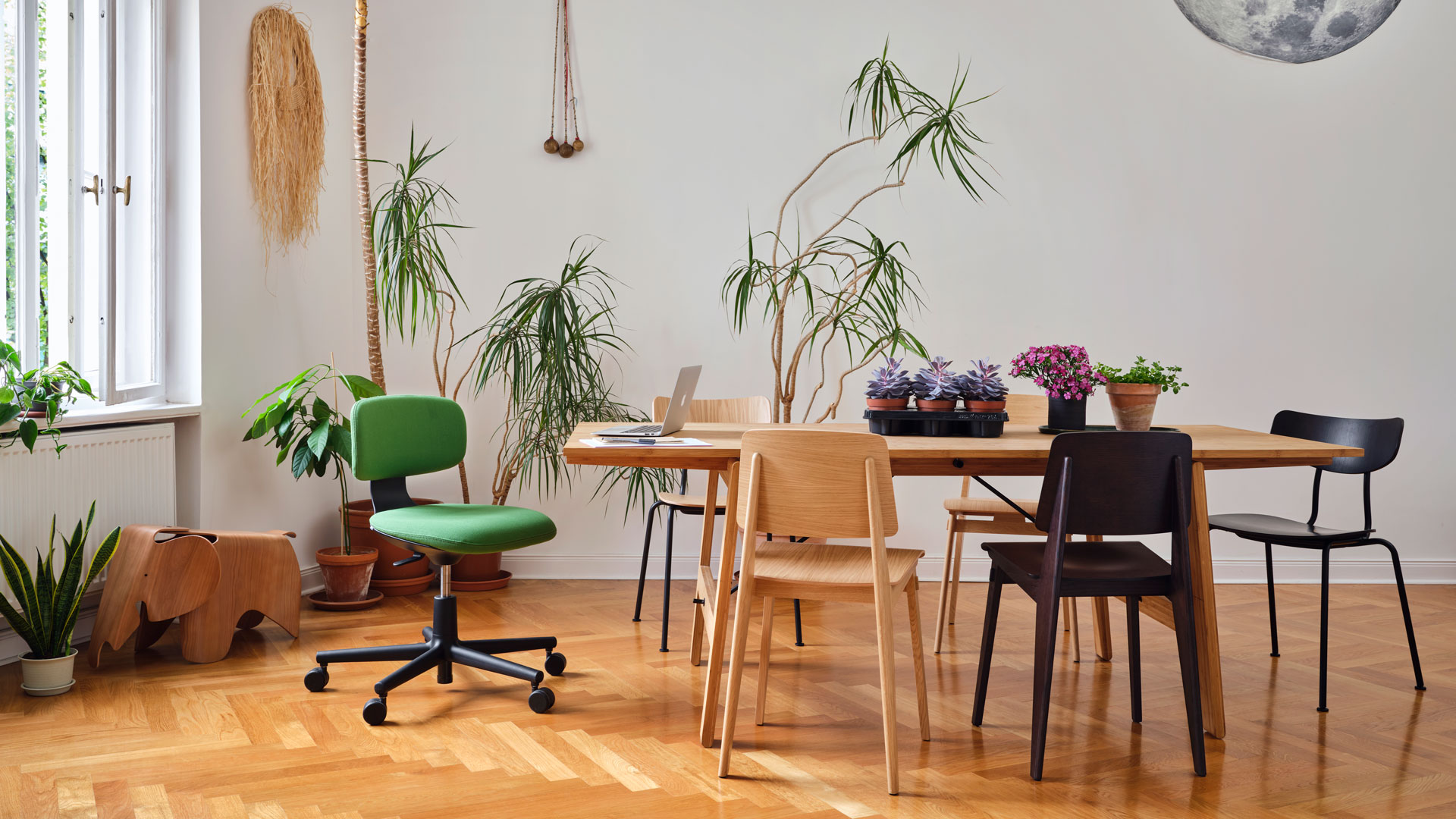 Chaise Tout Bois, Lifestyle