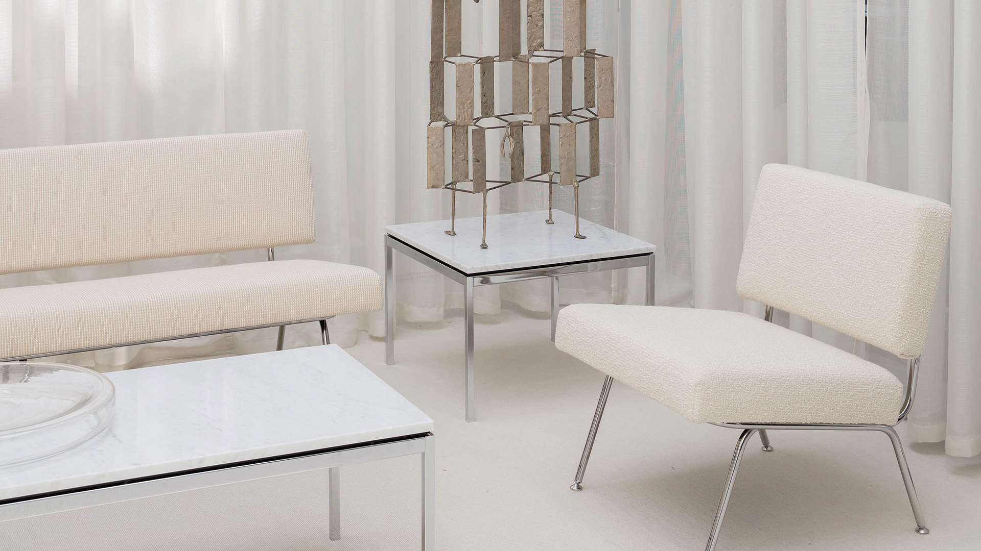 Model 31 Lounge Chair