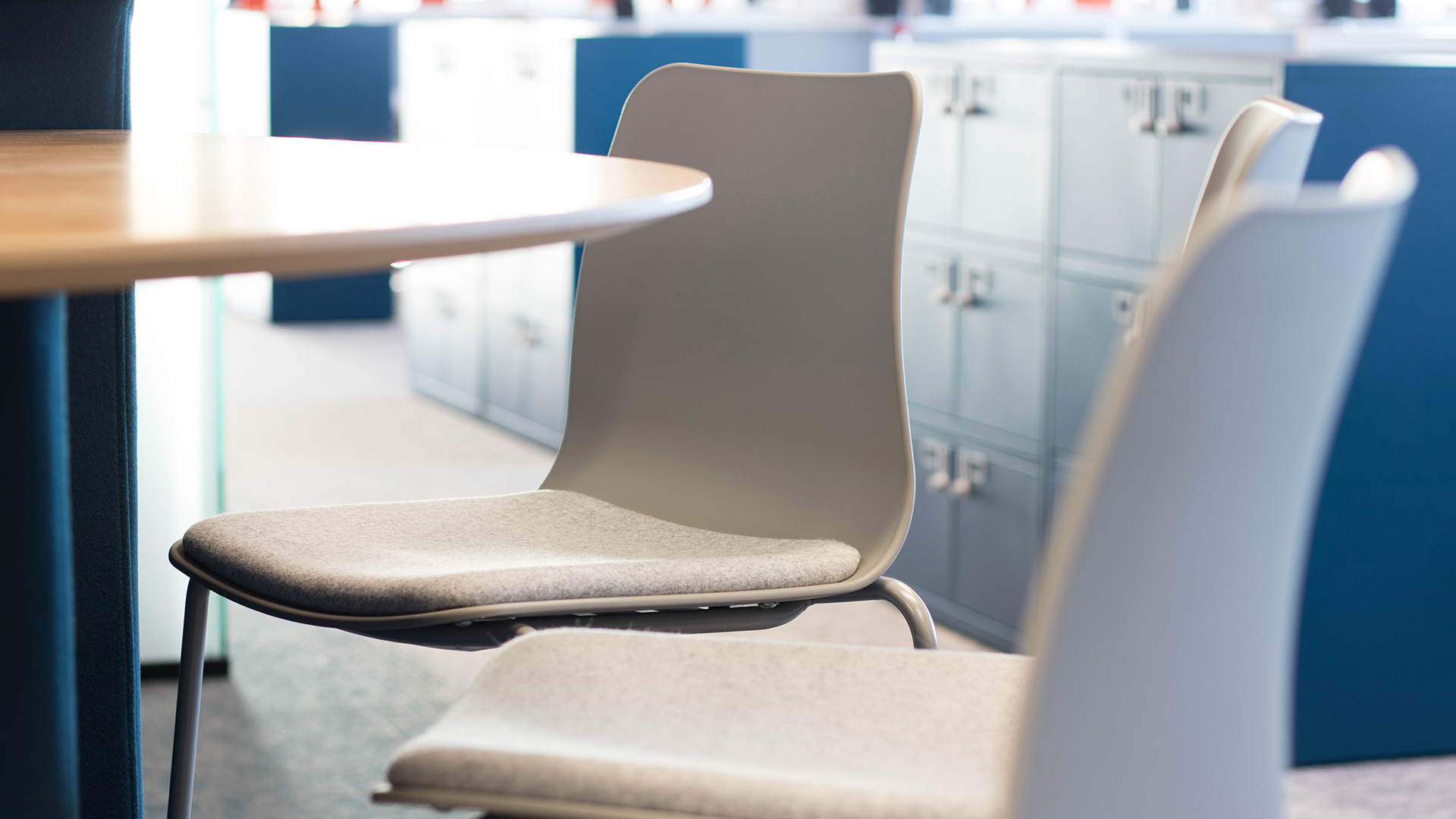 Polly Chair, Lifestyle