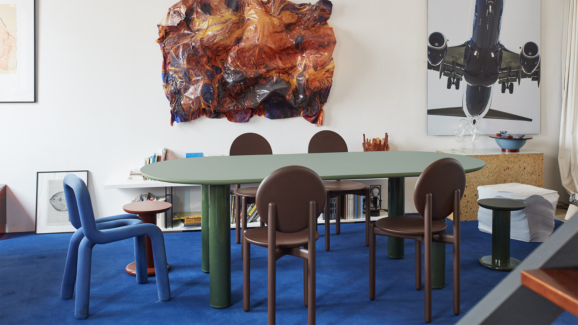 Eclipso Dining Table, Lifestyle