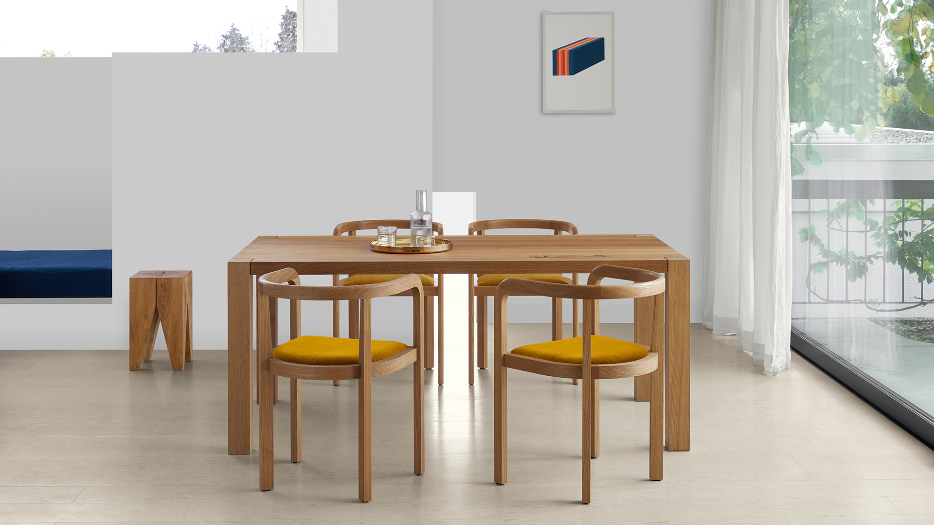 Holborn Table, Lifestyle