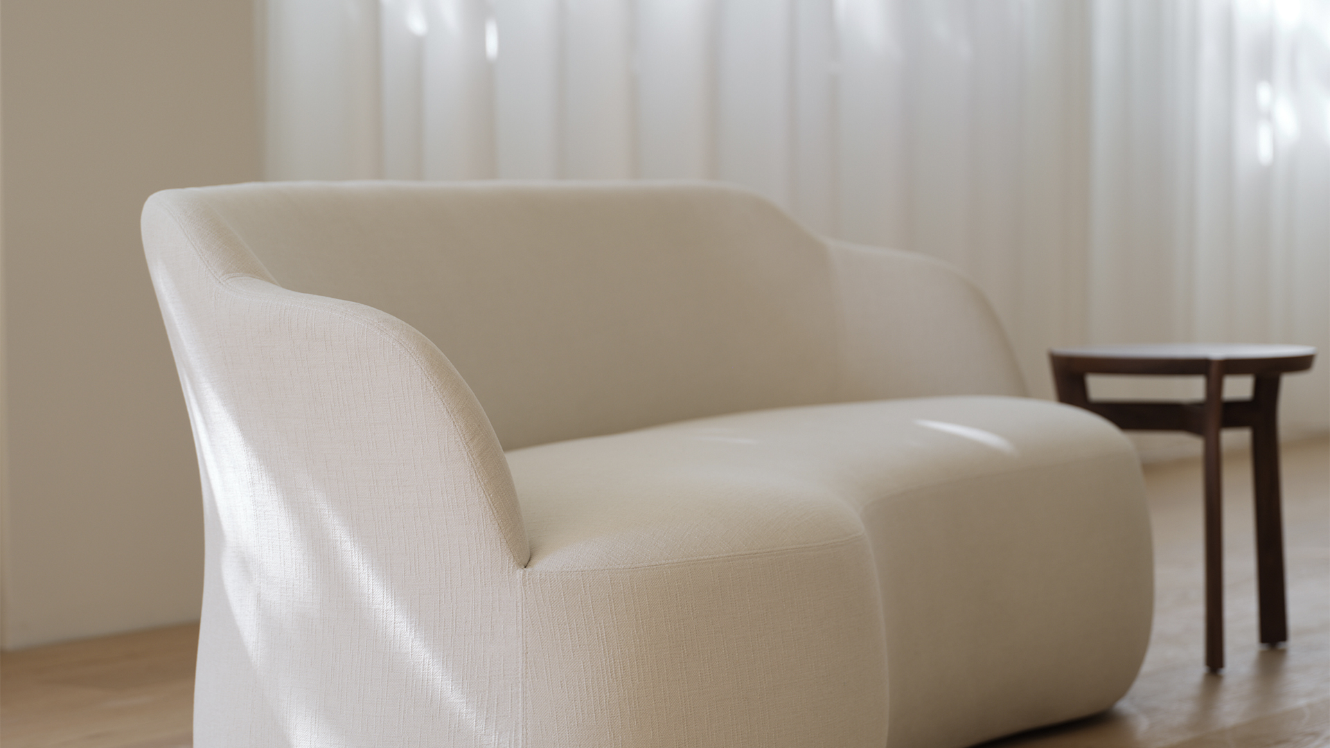 Ynez Sofa, Lifestyle