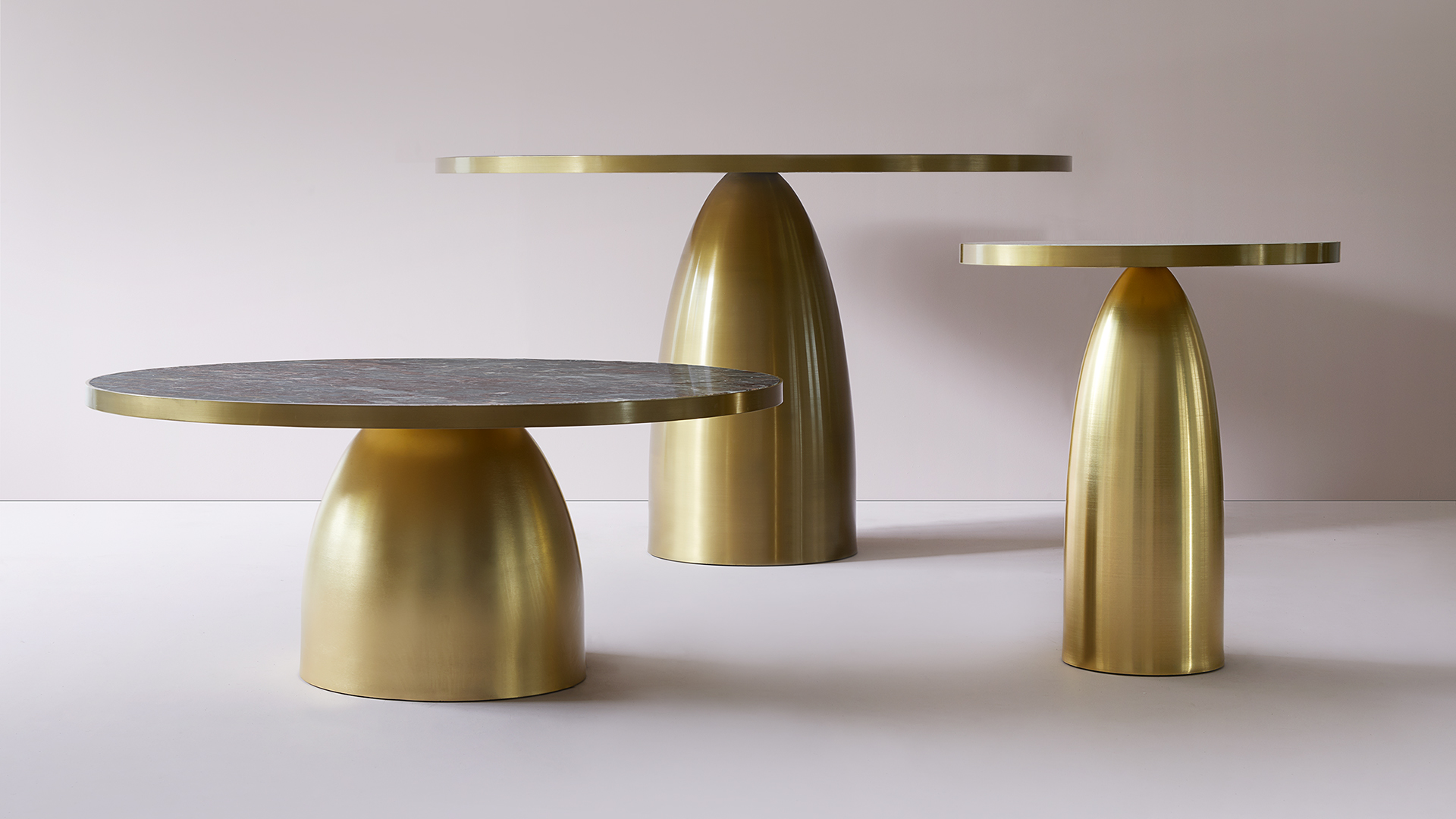 Lustre Table, Lifestyle