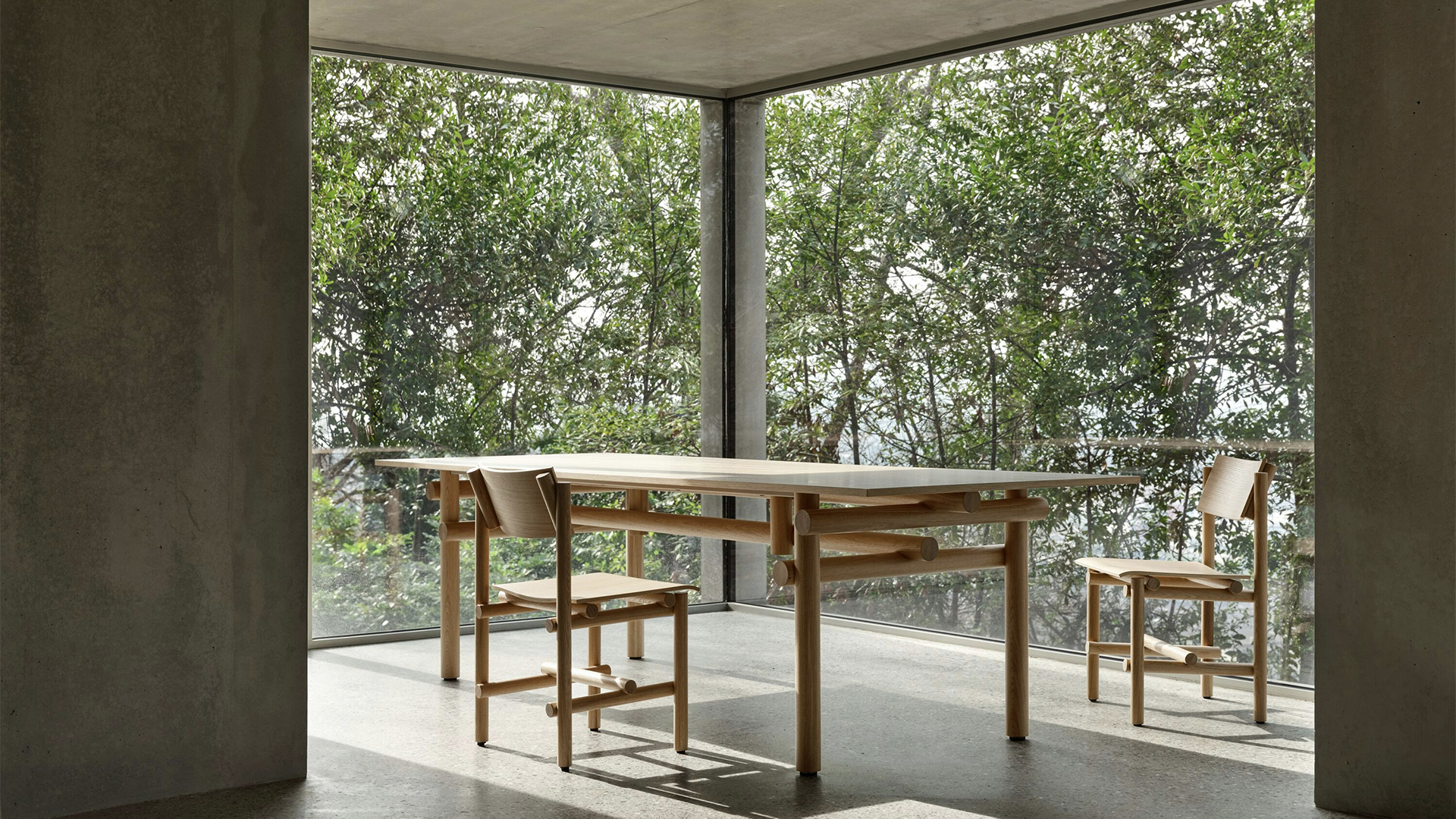 Muecke Chair, Oak, Lifestyle