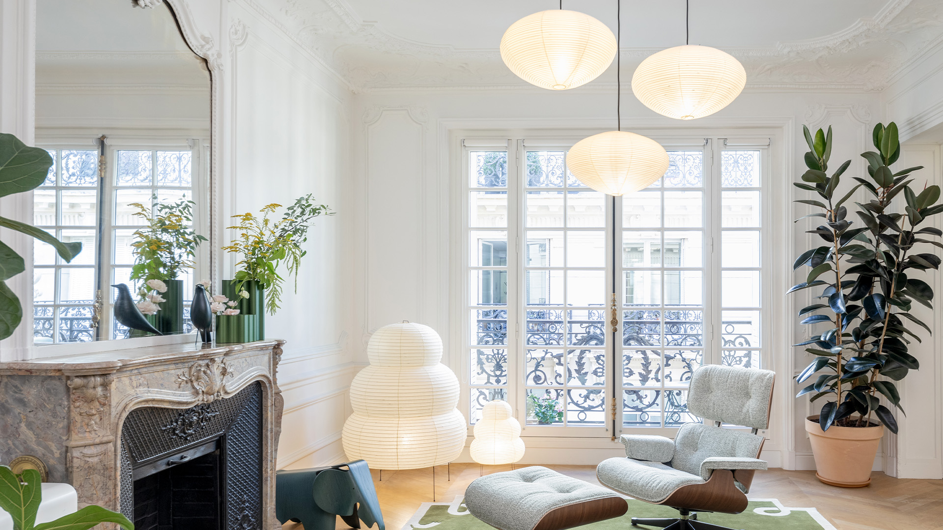 Vitra Akari 24N Table Lamp Living Edge