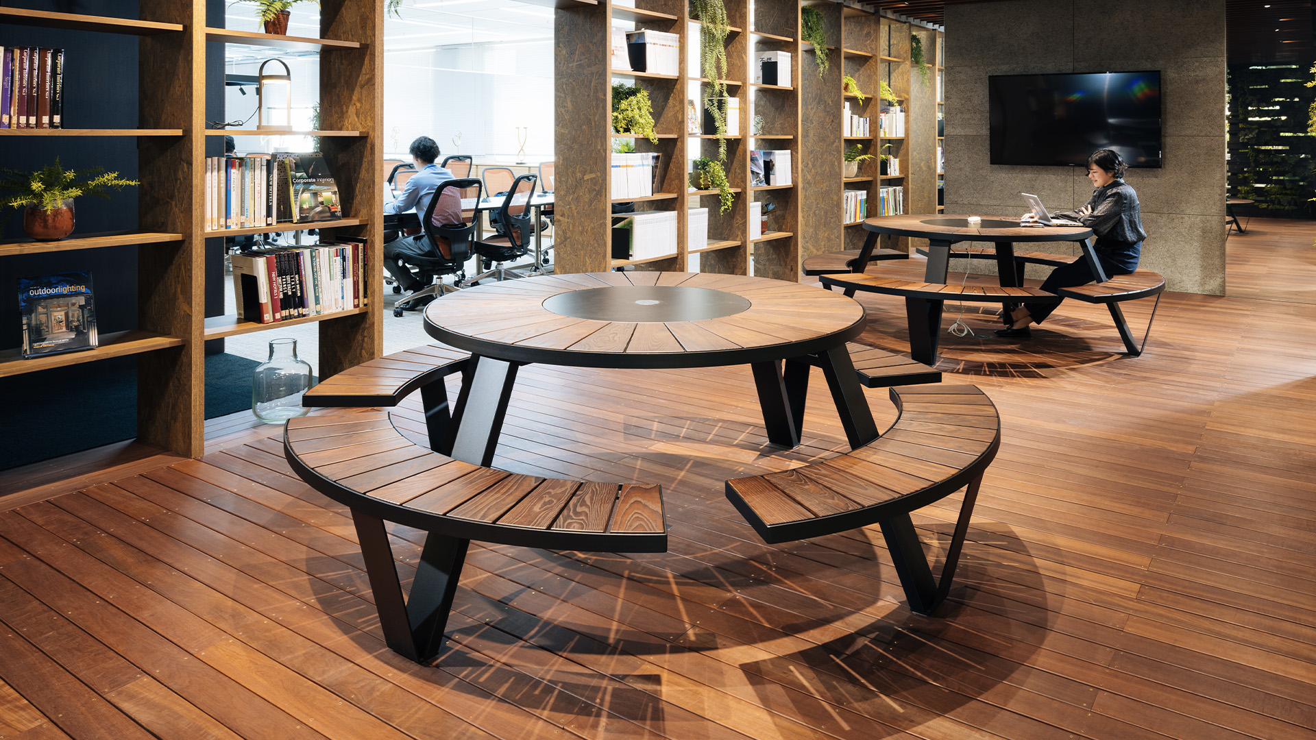 Pantagruel Picnic Table