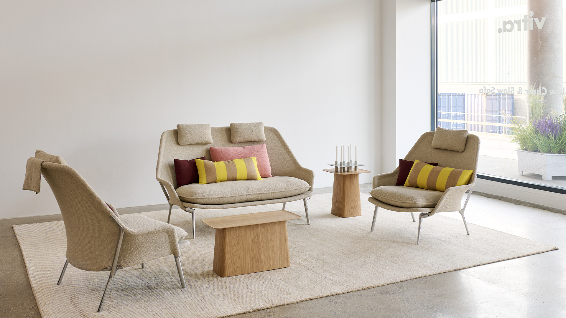 Slow Chair, Ottoman Sofa, Lifestyle