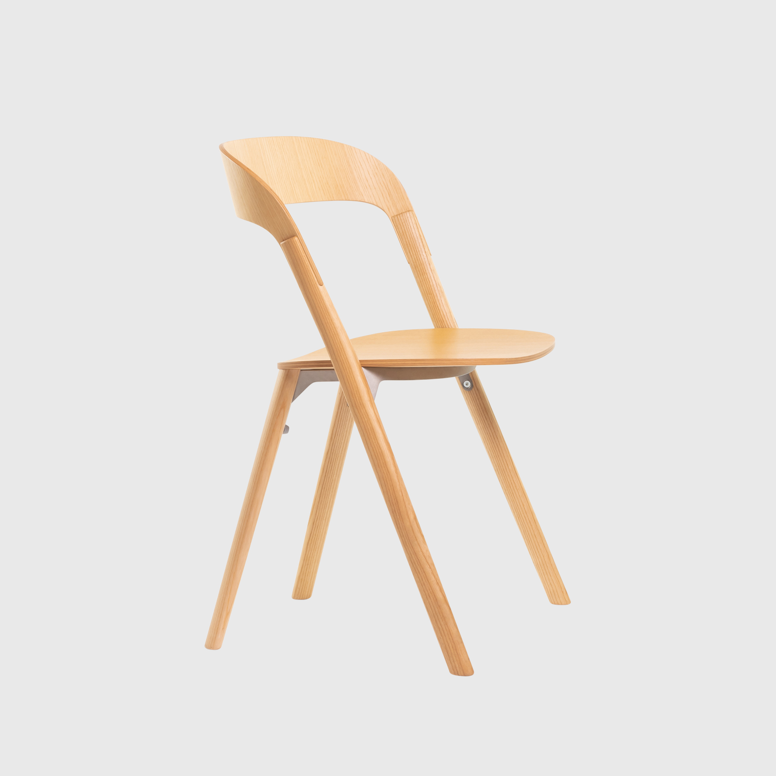 Pila Chair