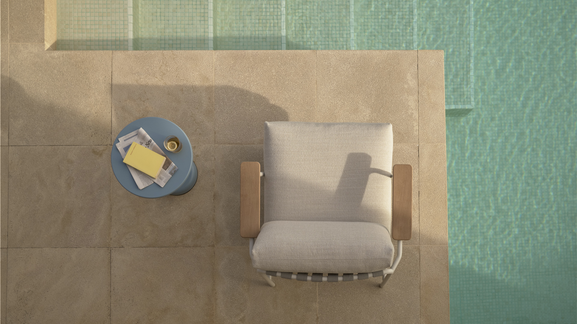 Settle Outdoor Lounge Chair, Lifestyle