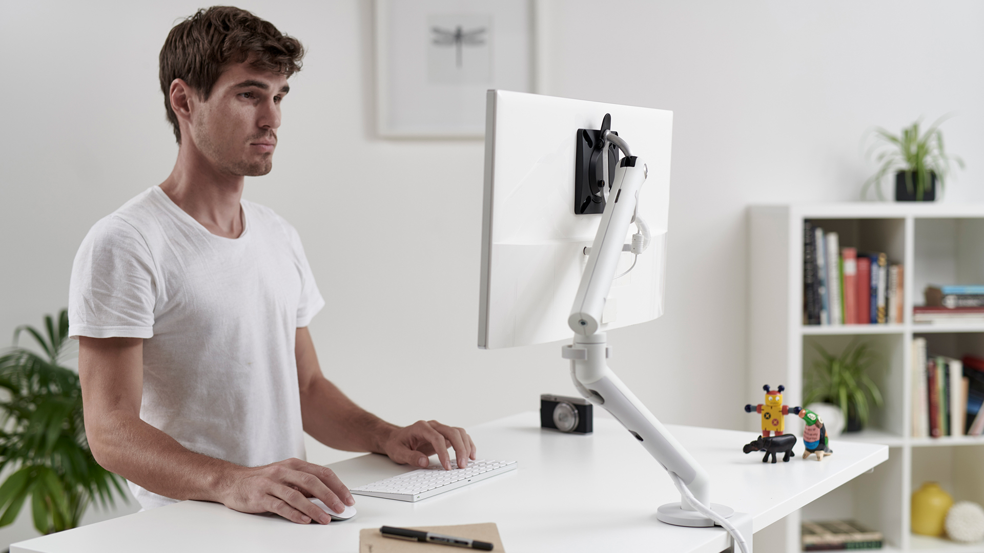 Flo Monitor Arm, Lifestyle