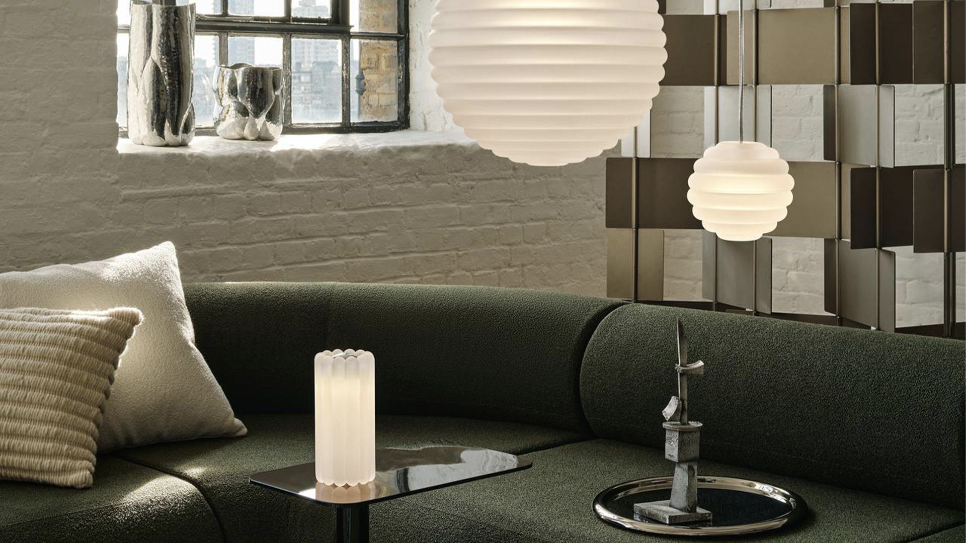 Ridge Cushion, Lifestyle