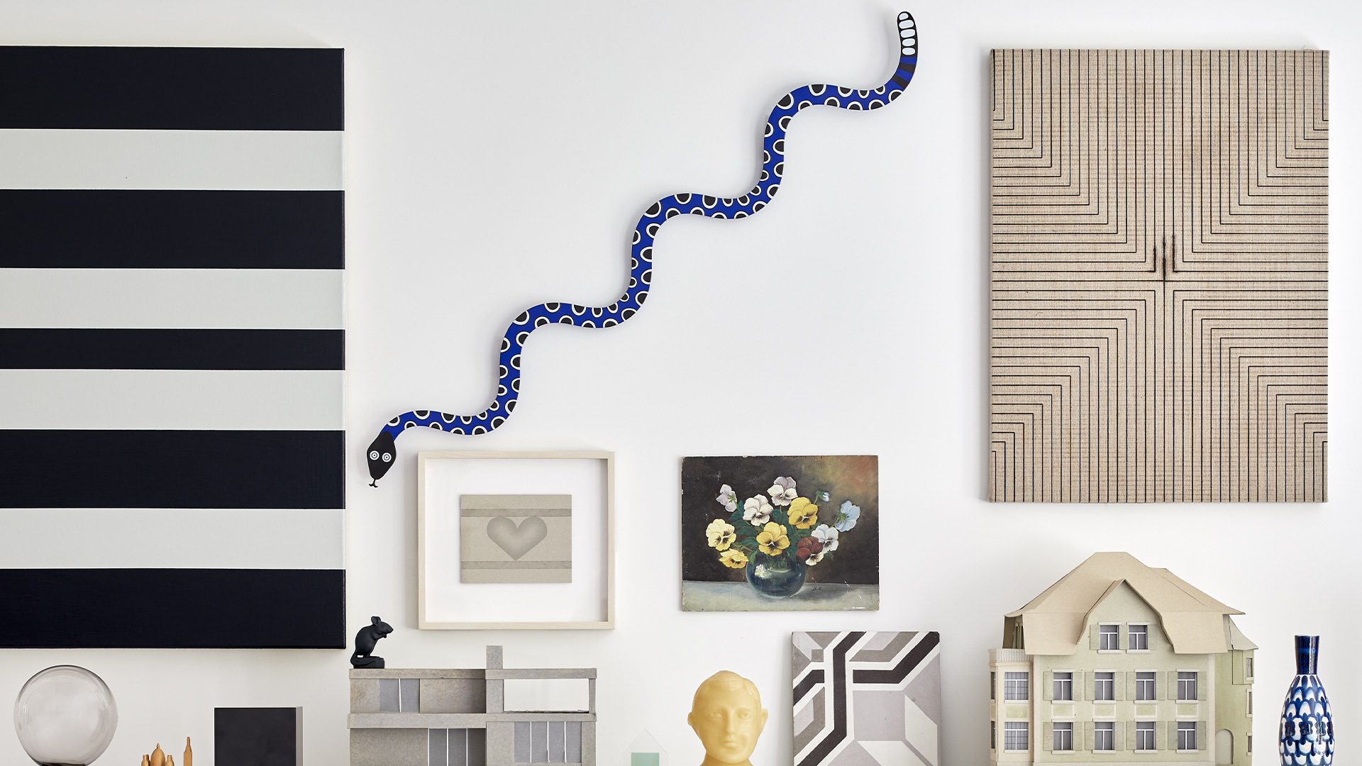 Wall Relief, Snake, Lifestyle