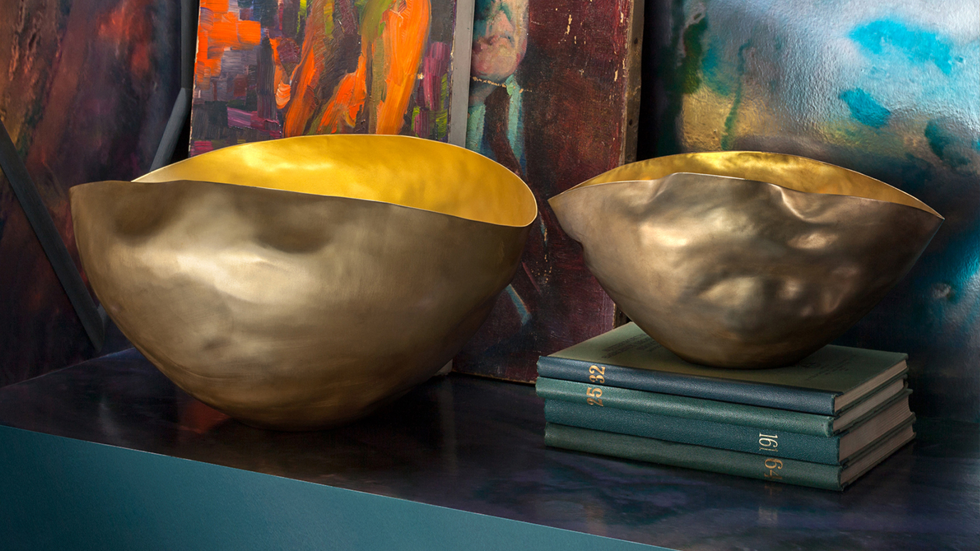 Bash Vessels, Lifestyle