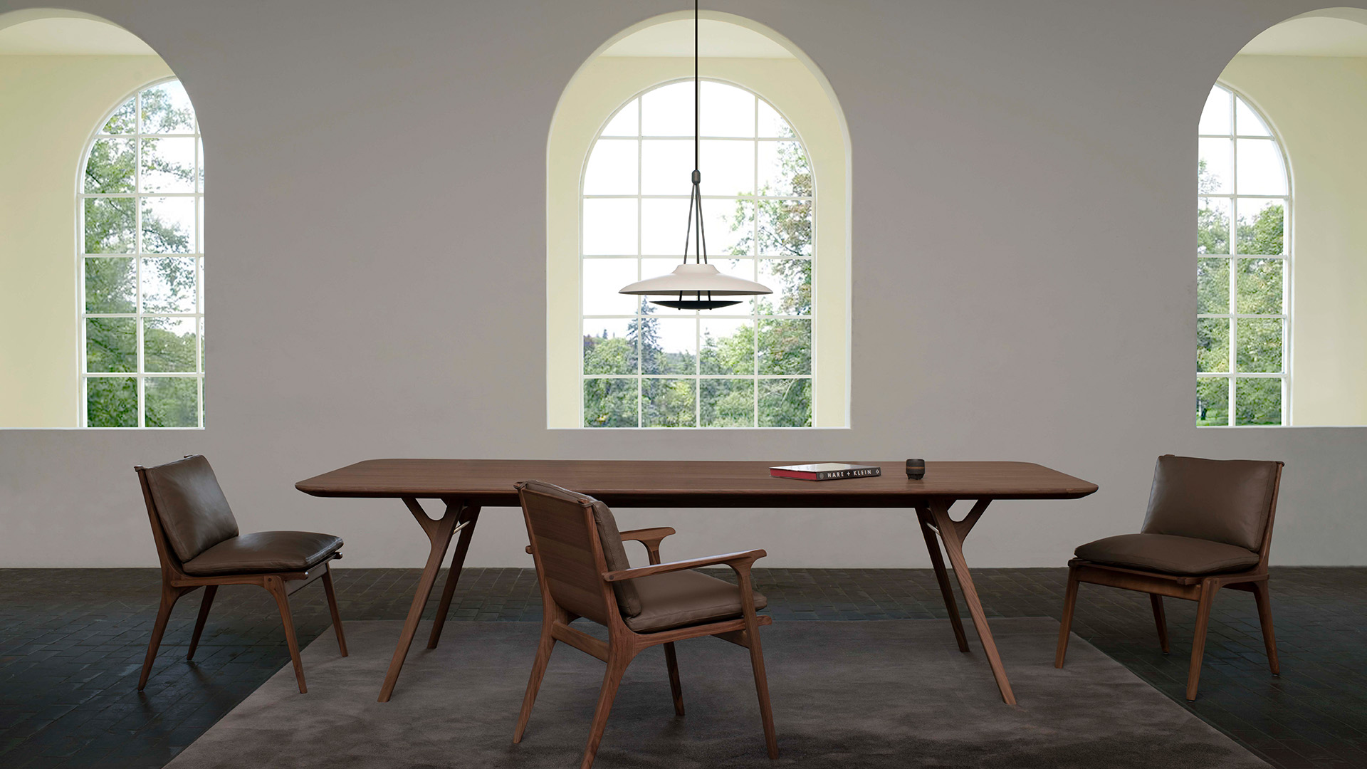 Ren Dining Table, Lifestyle