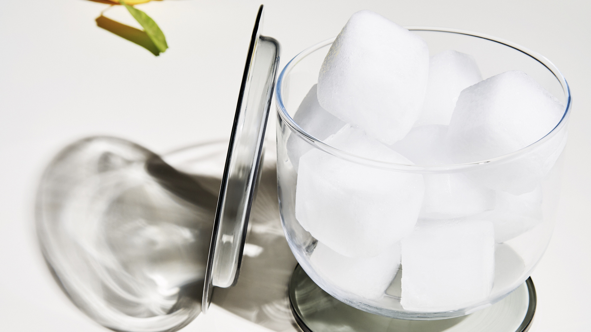 Puck Ice Bucket, Lifestyle