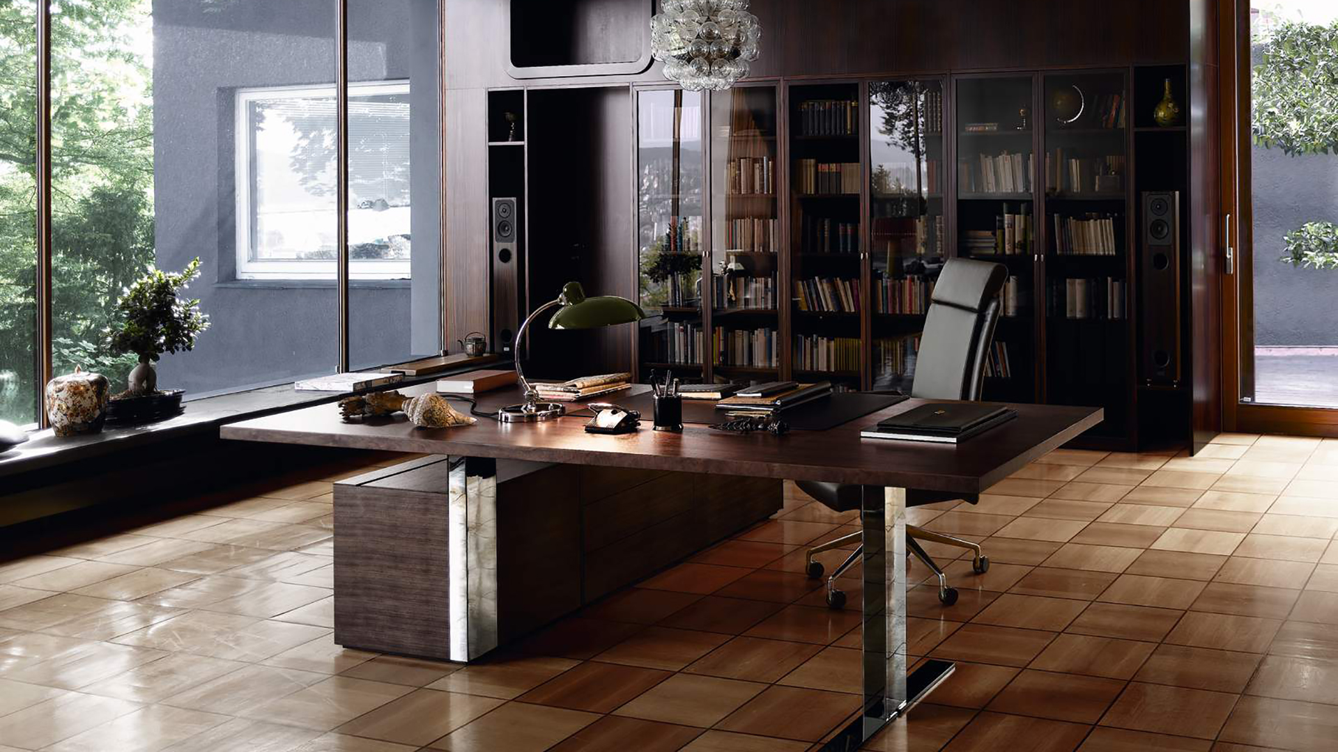 Walter Knoll Exec-V Desk | Living Edge