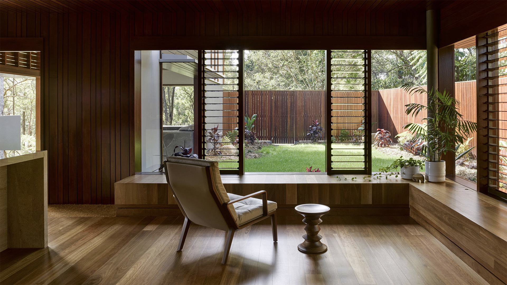 Andoo Highback Lounge Chair, Lifestyle