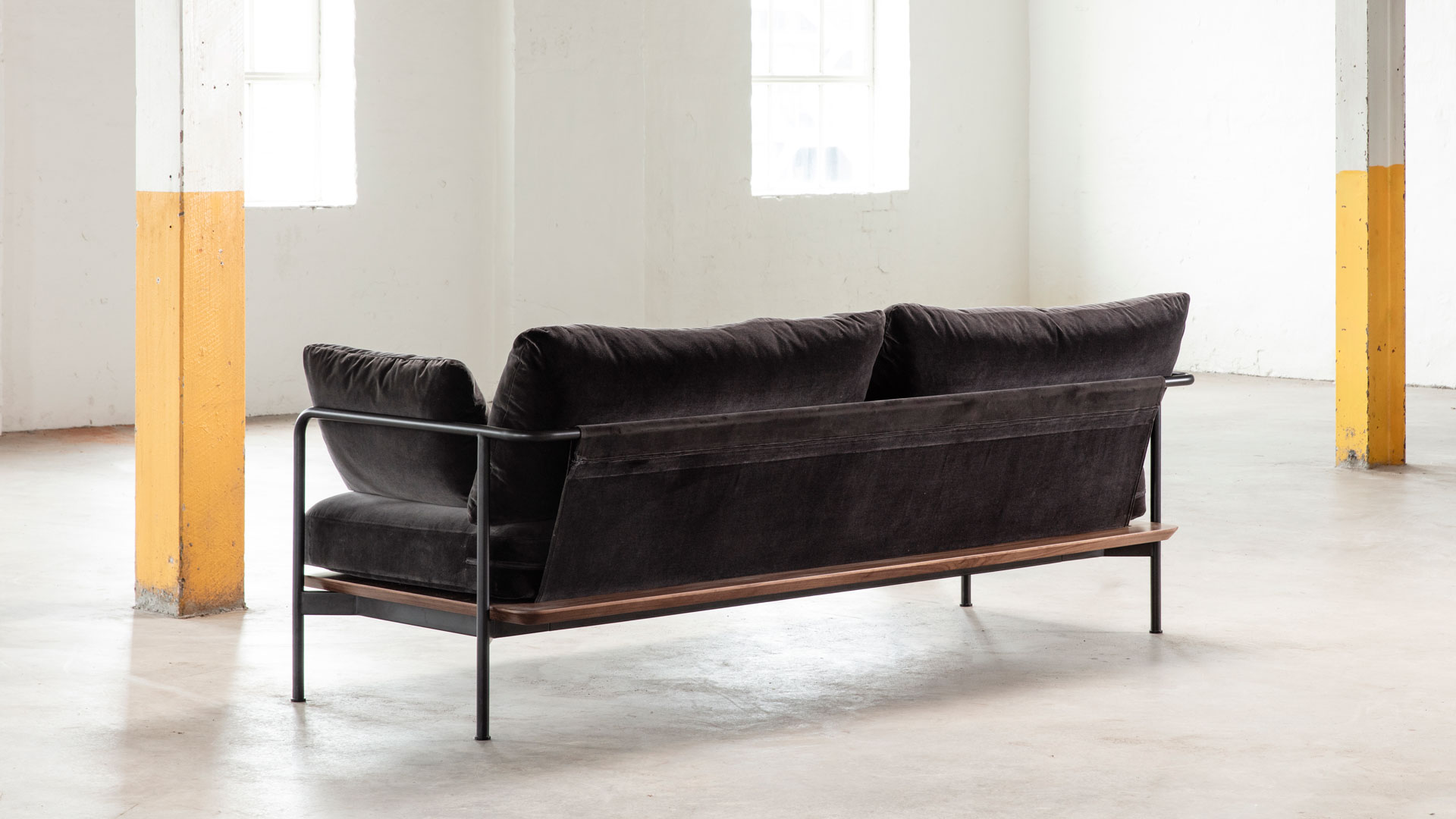 Crawford Sofa, Lifestyle