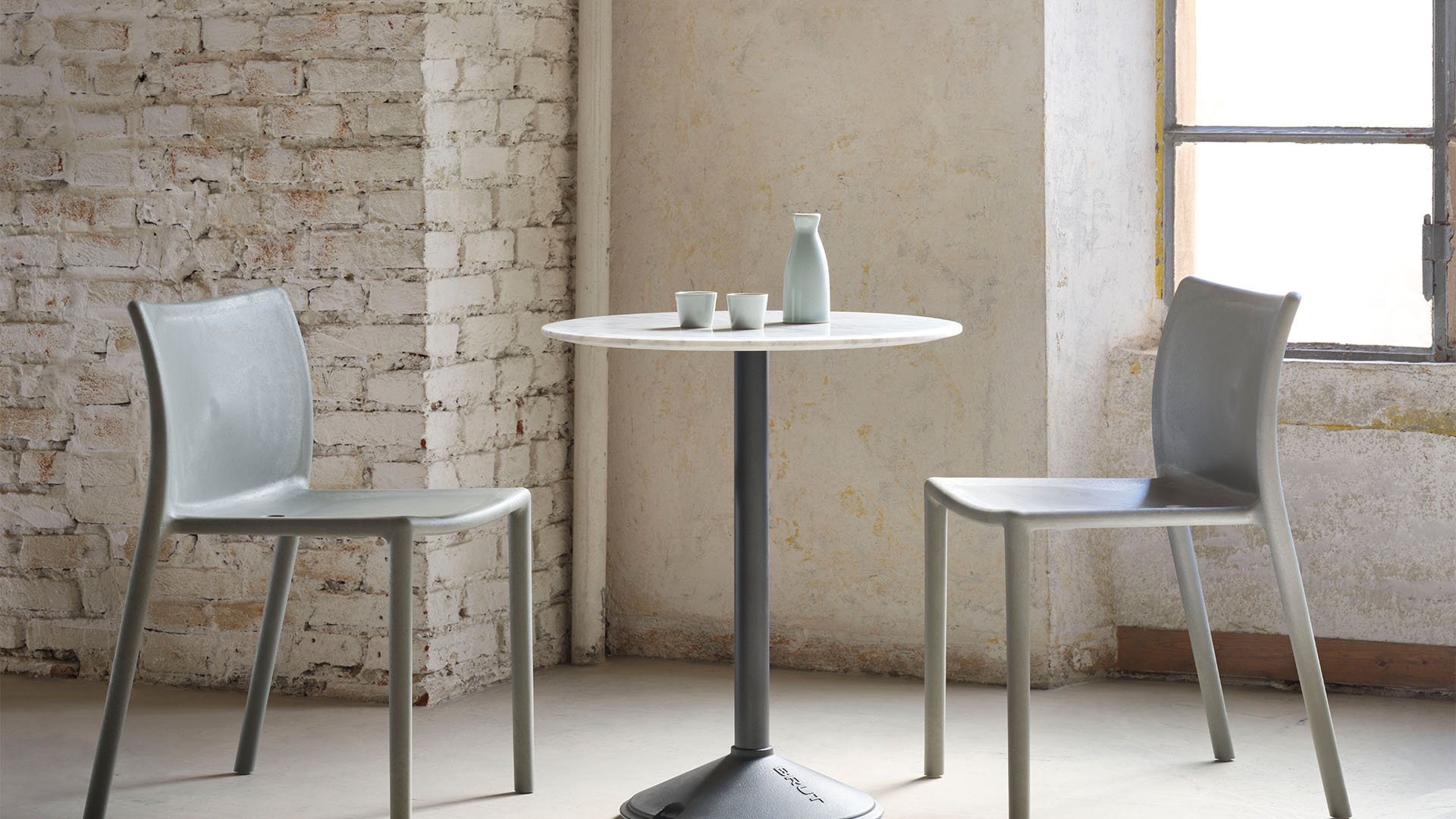 Brut Cafe Table, Lifestyle