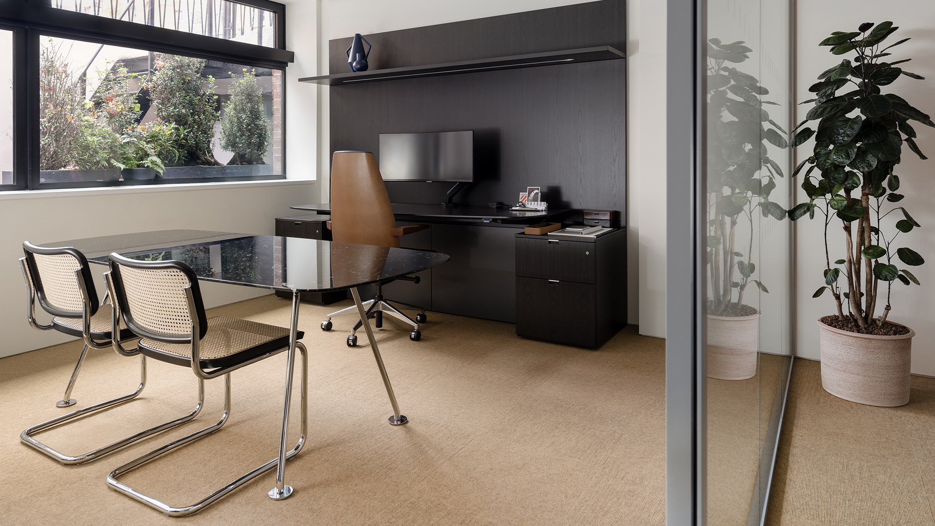 Cesca Side Chair, Lifestyle