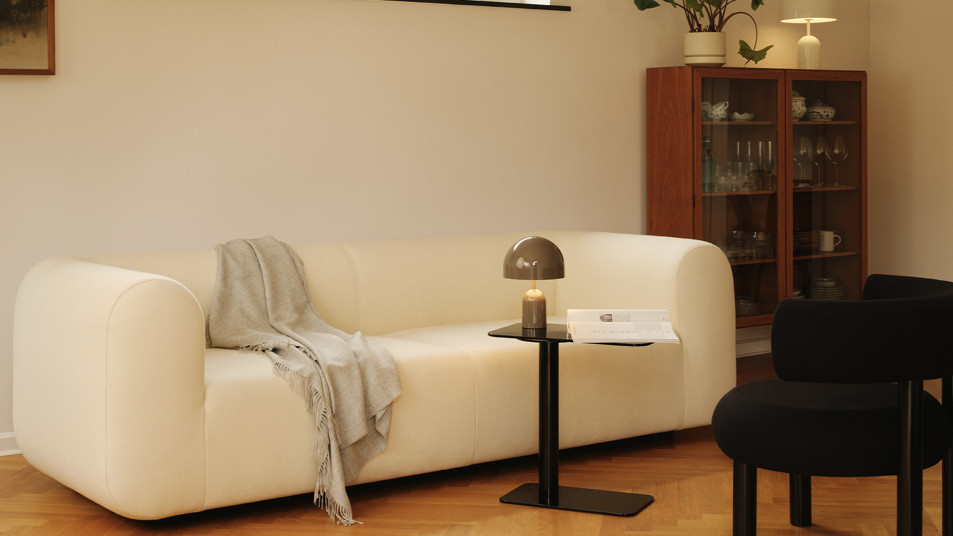 Plump Modular Sofa, Lifestyle