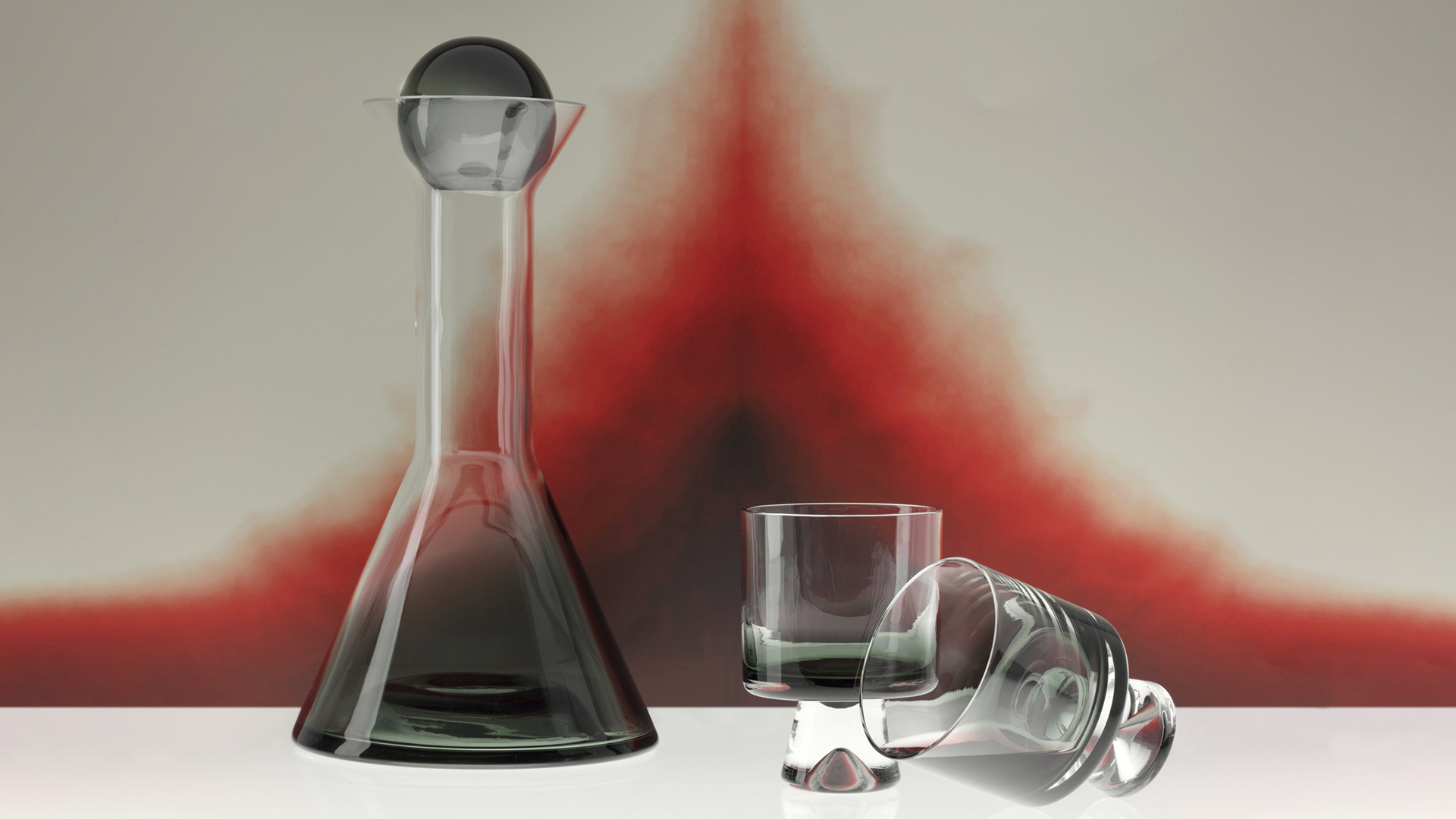 Tank Decanter & Glasses, Lifestyle