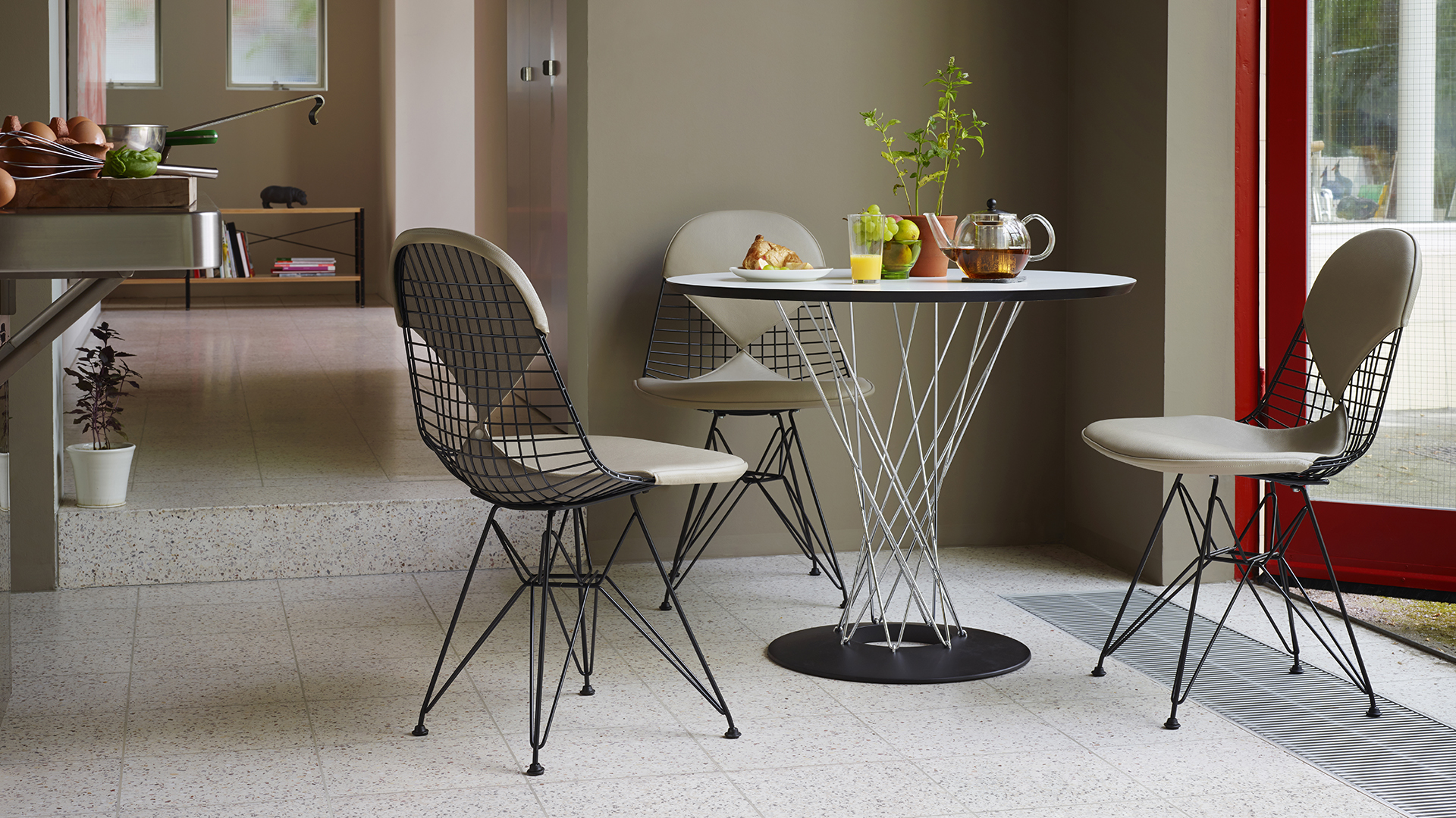 Herman Miller Eames® Wire Chair, Bikini Pad Living Edge