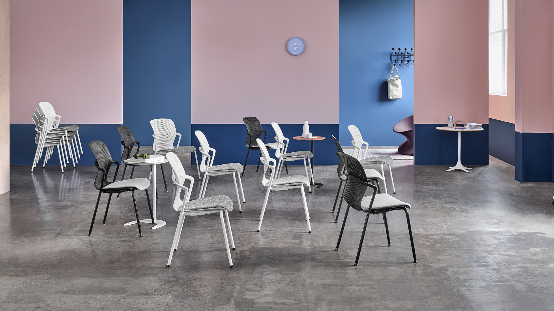 Keyn Chair, 4-Leg Base, Lifestyle