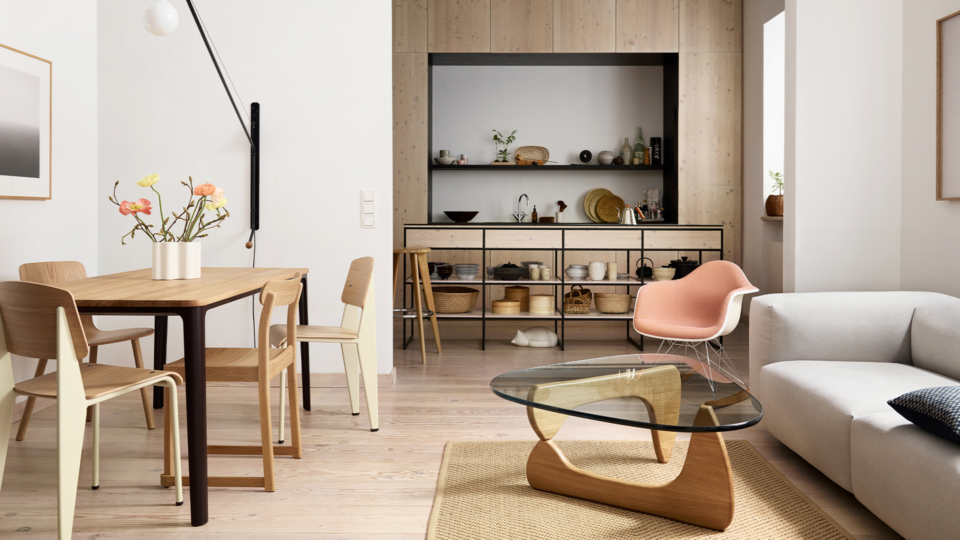 Noguchi Coffee Table, Maple, Lifestyle