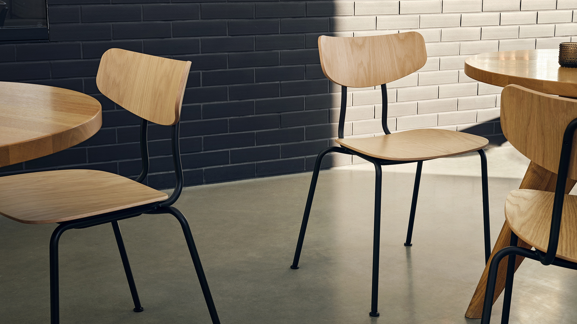 Moca Chair, Lifestyle