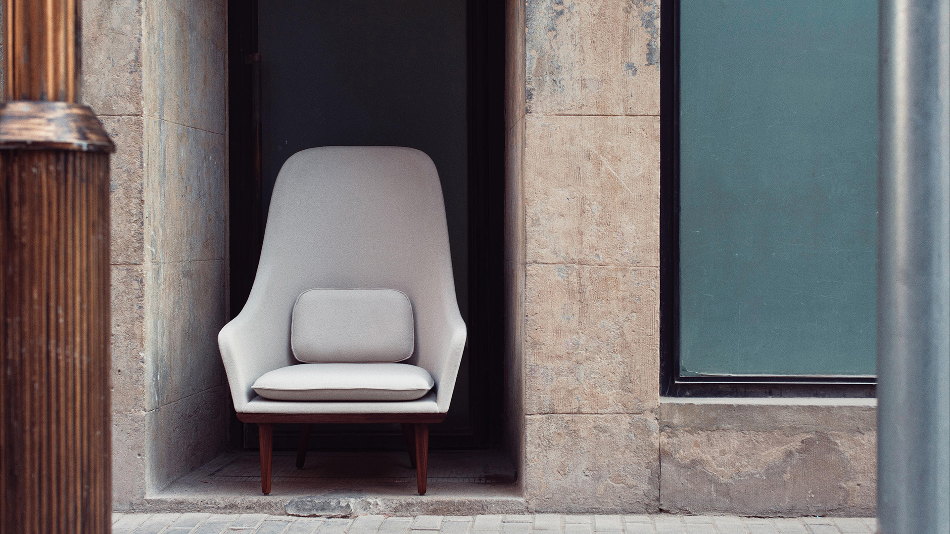 Lunar High Back Chair, Lifestyle