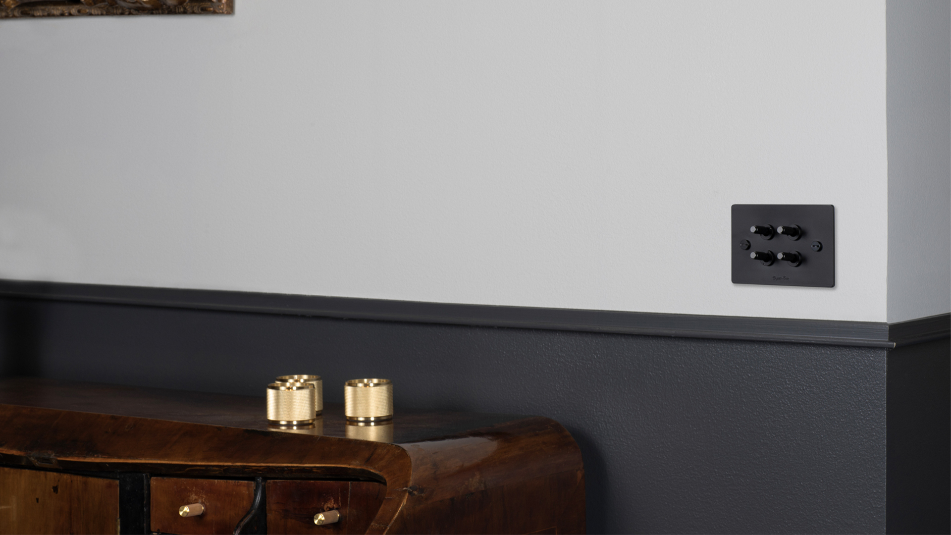 4G Toggle Switch, Lifestyle