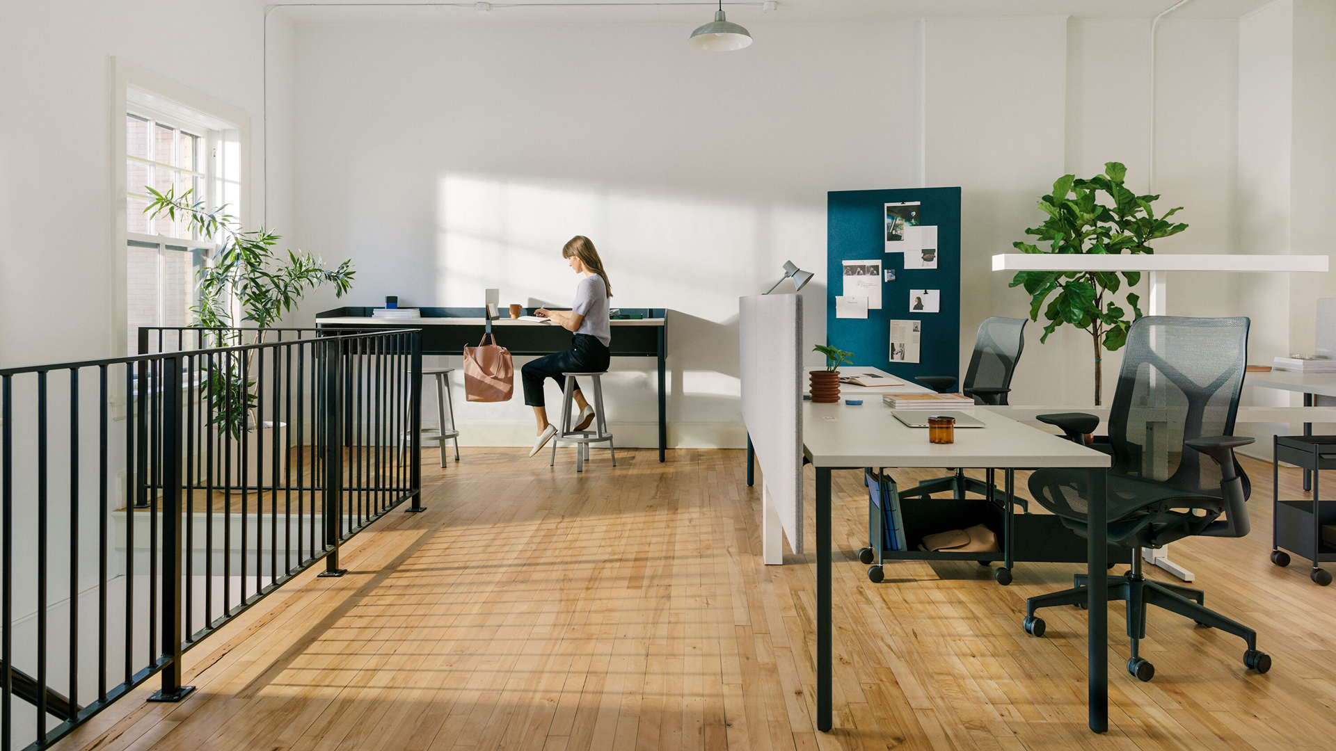 OE1 Communal Tables, Lifestyle