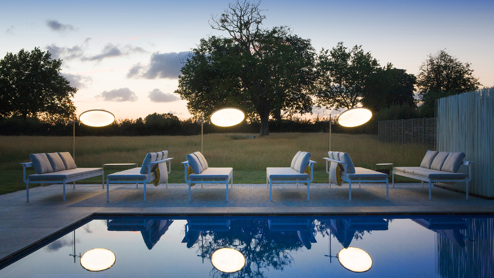 Sol+Luna Sofa Sunbed, Lifestyle