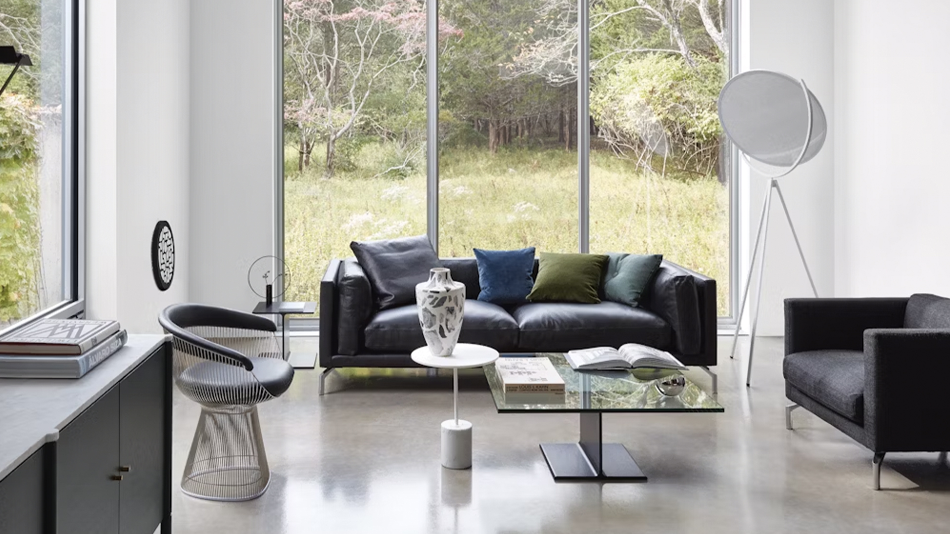 Platner Armchair, Lifestyle