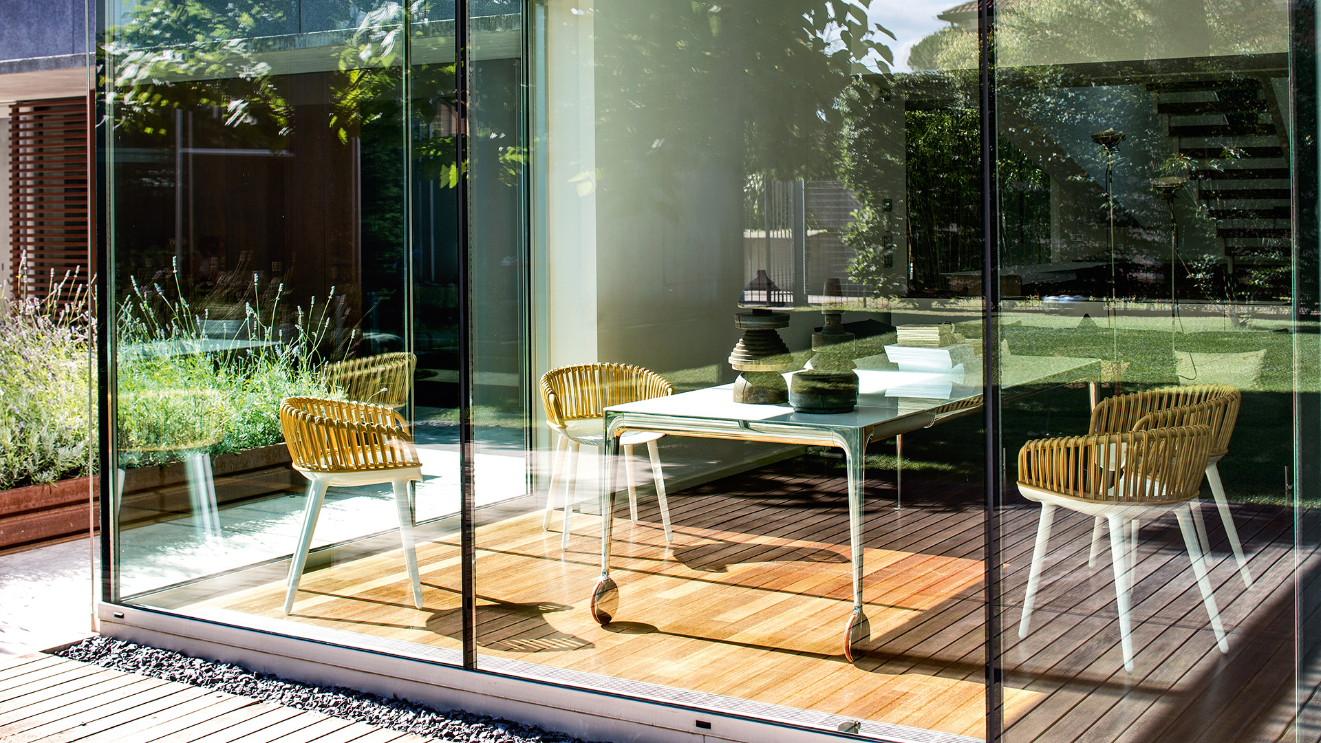 Cyborg Club Chair, Lifestyle