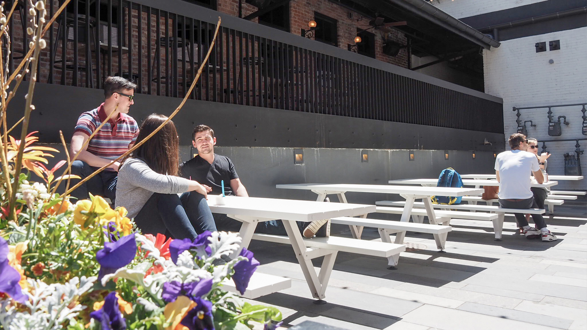 Marina Picnic Table, Lifestyle