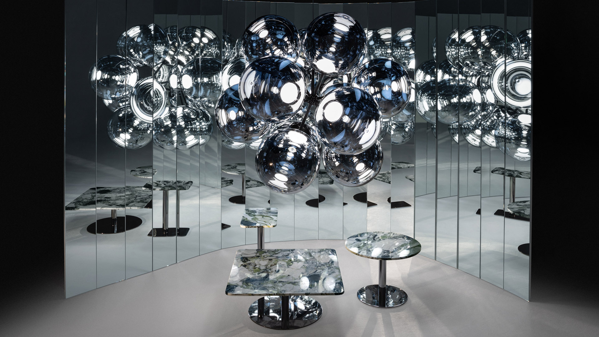 Globe Burst Chandelier, Lifestyle