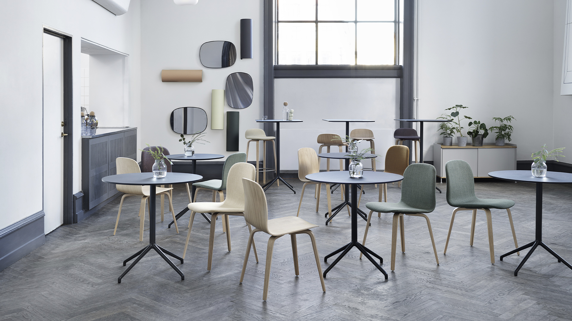 Still Cafe Table, Lifestyle