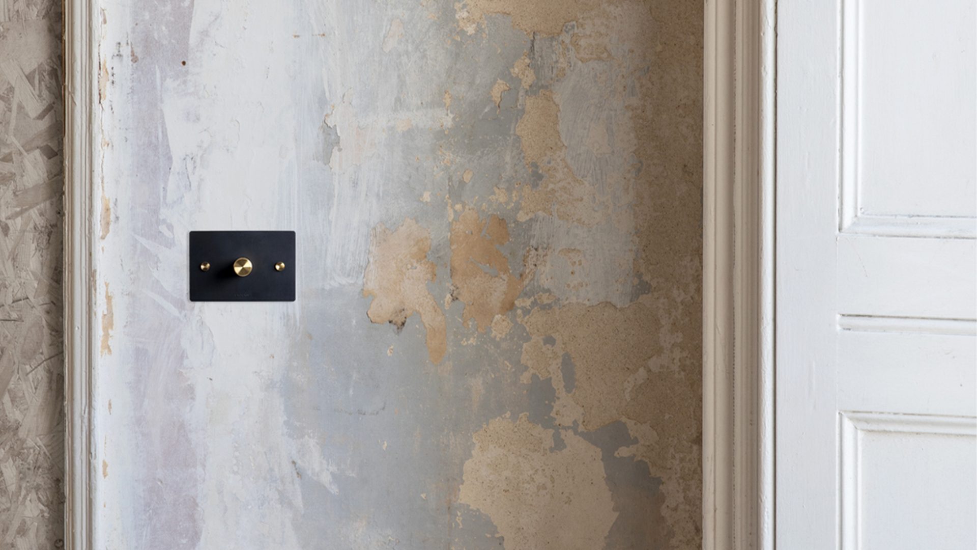 1G Dimmer Switch, Lifestyle