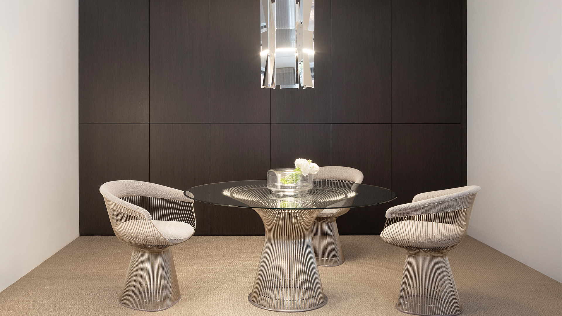 Platner Dining Table, Lifestyle