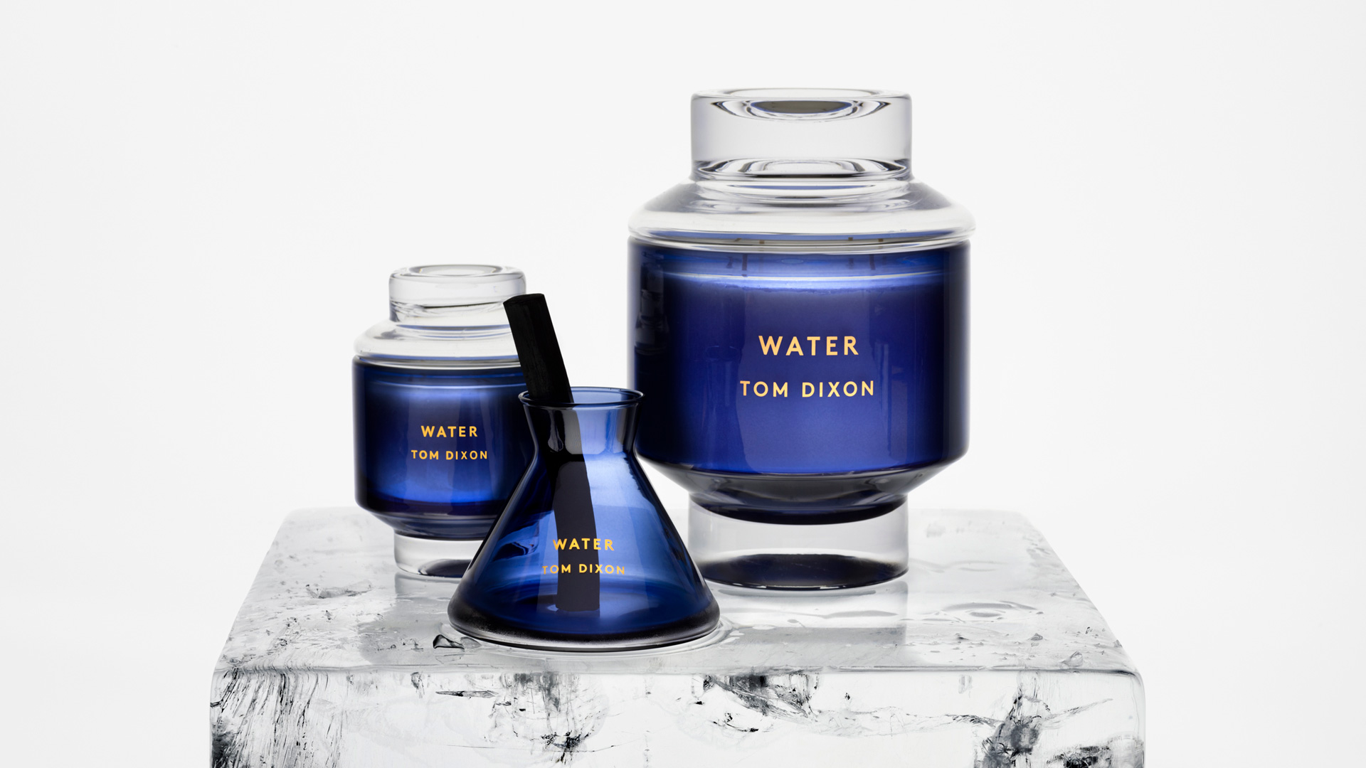 その他 Tom Dixon Fire Diffuser 200ml Tom Dixon Fire Diffuser 200ml