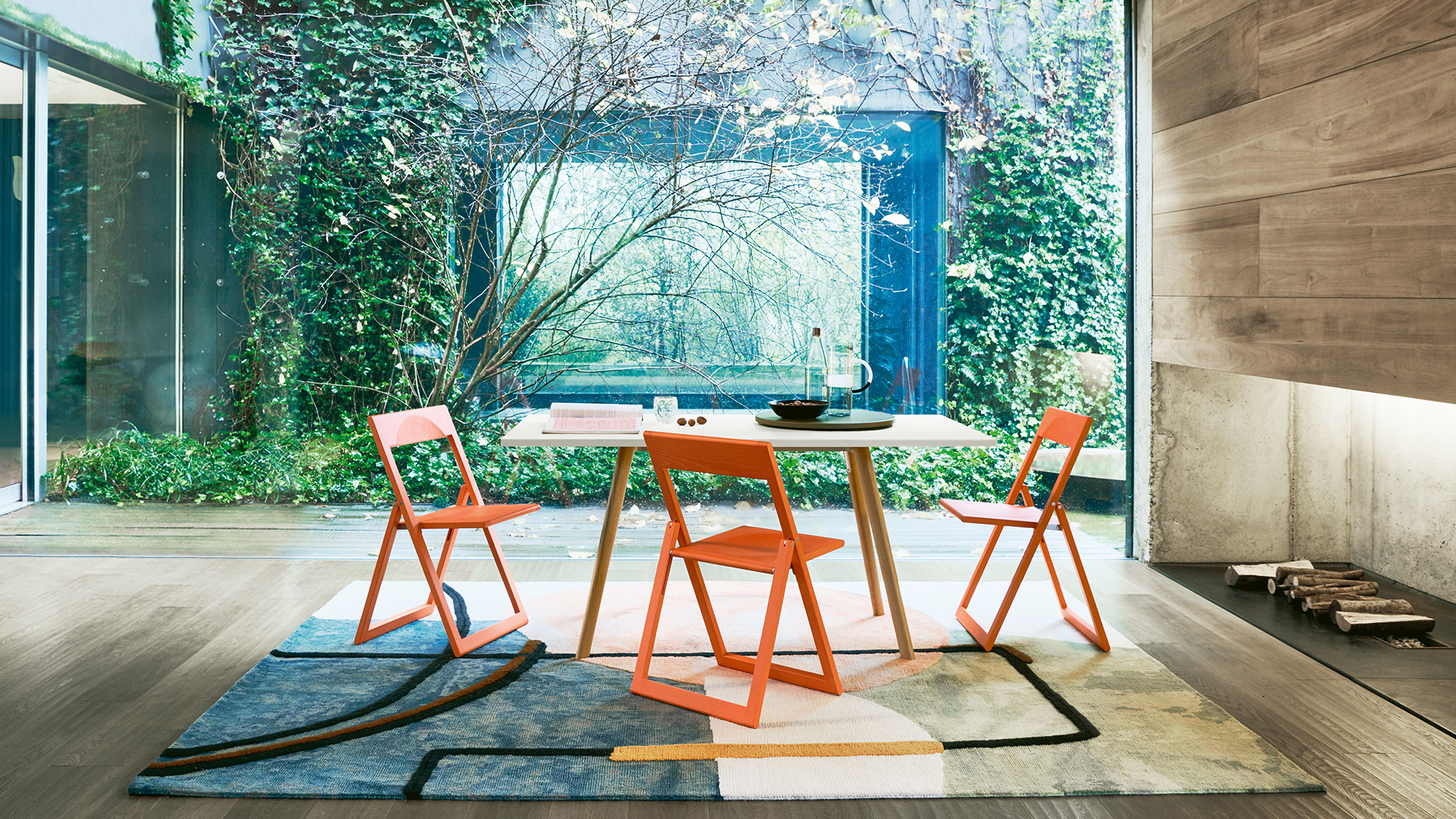 Aviva Chair, Lifestyle