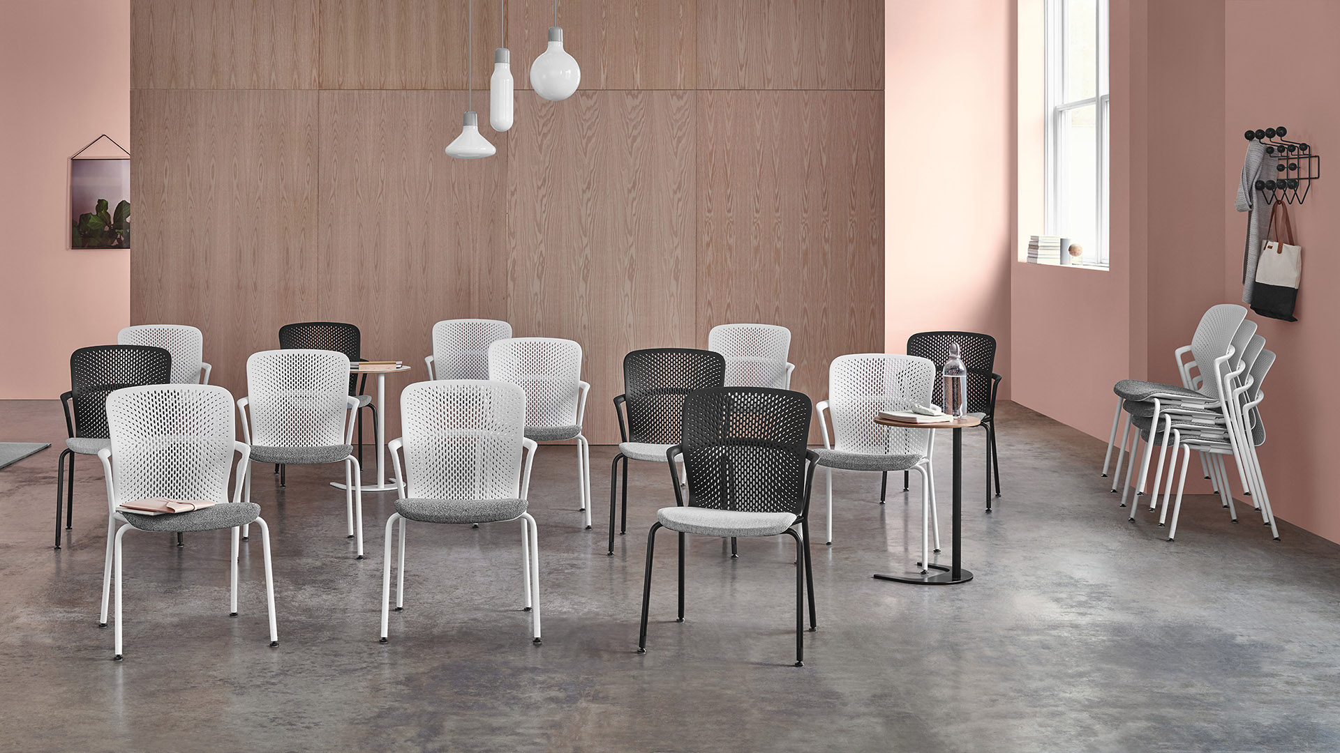 Keyn Chair, 4-Leg Base, Lifestyle