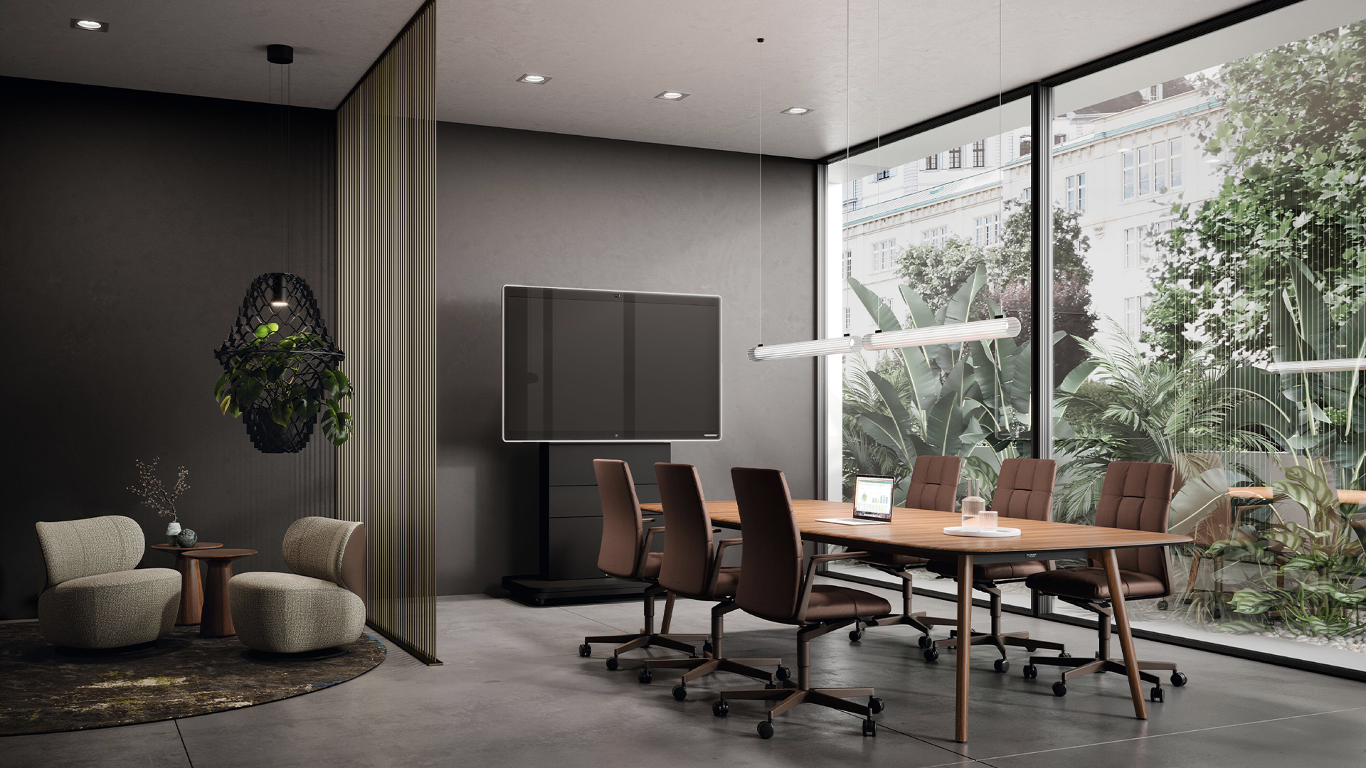 Keypiece Conference System, Lifestyle