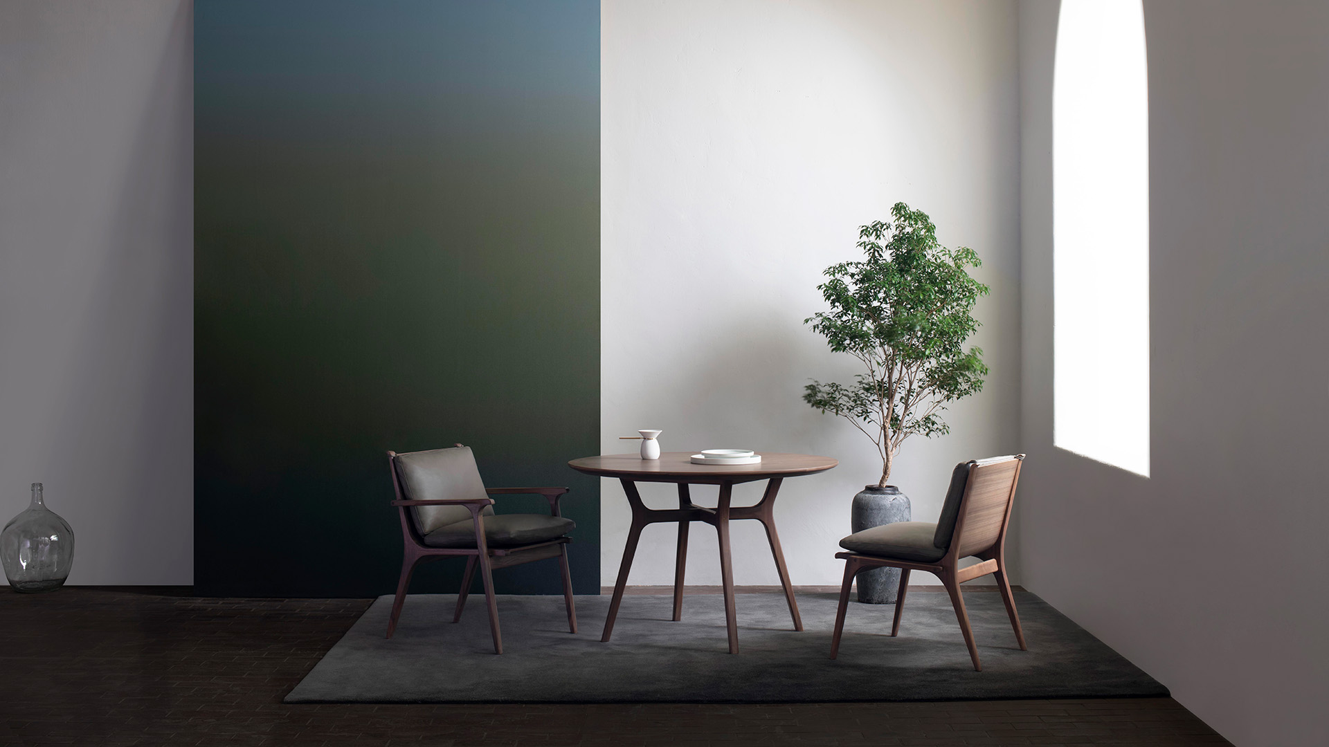 Rén Round Dining Table & Chairs, Lifestyle