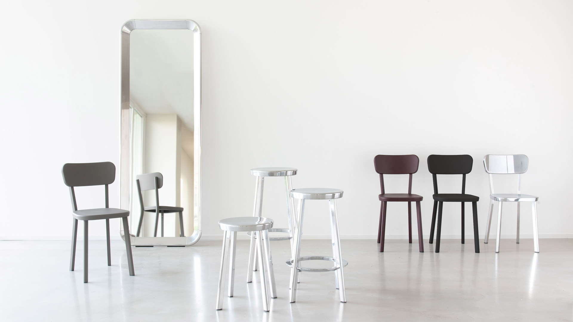 Dejavu Mirror, Lifestyle