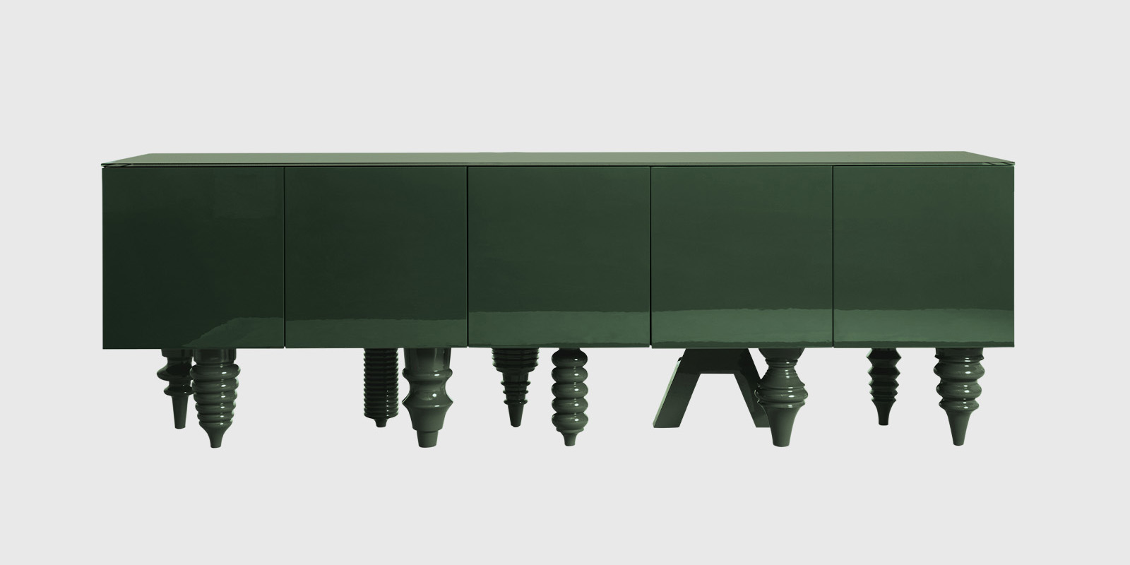 Multileg Cabinet